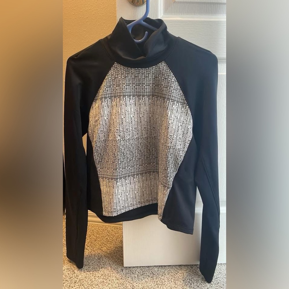 Under Armour Black and White Women's Top